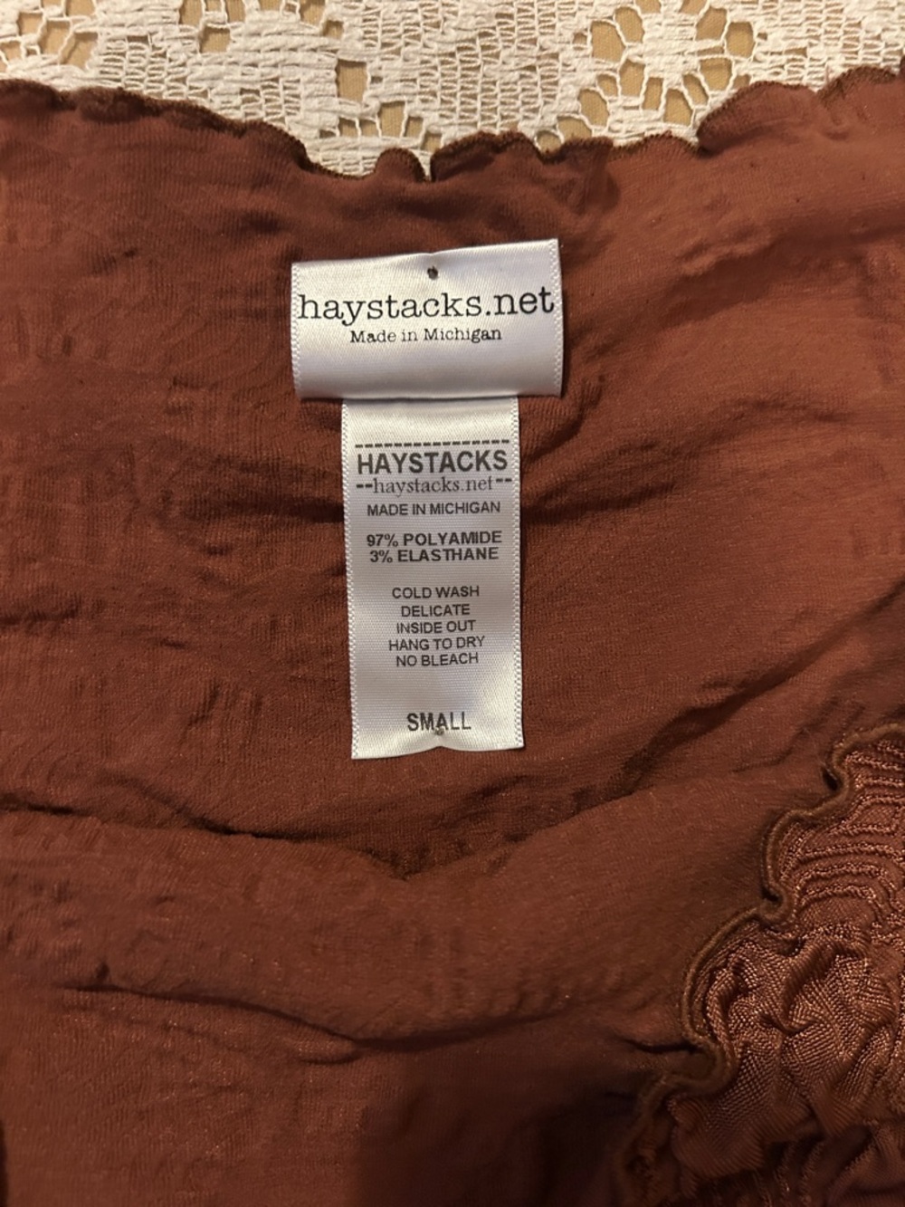 Haystacks Floral Off-Shoulder Scrunch Top, Warm Brown, Size S - Picture 6 of 6